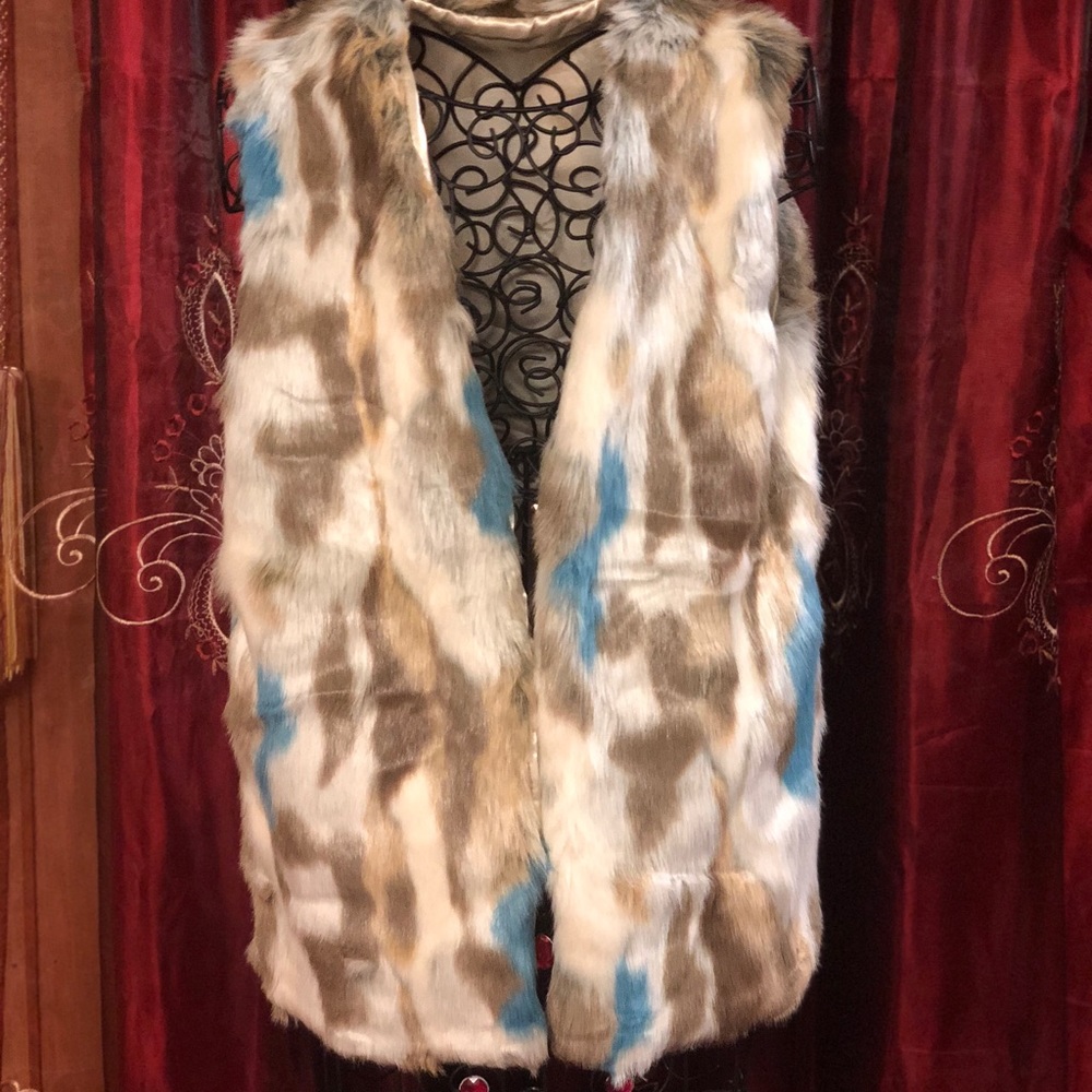 Faux Rabbit Fur Vest NWOT